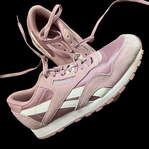 Tretorn Classic purplish pink sparkle sneaker.